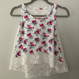 BETWEEN TANK Top Sz. 10 CUUUTE!!